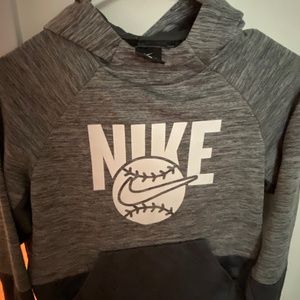 Nike Dri-Fit Youth Large Sweatshirt